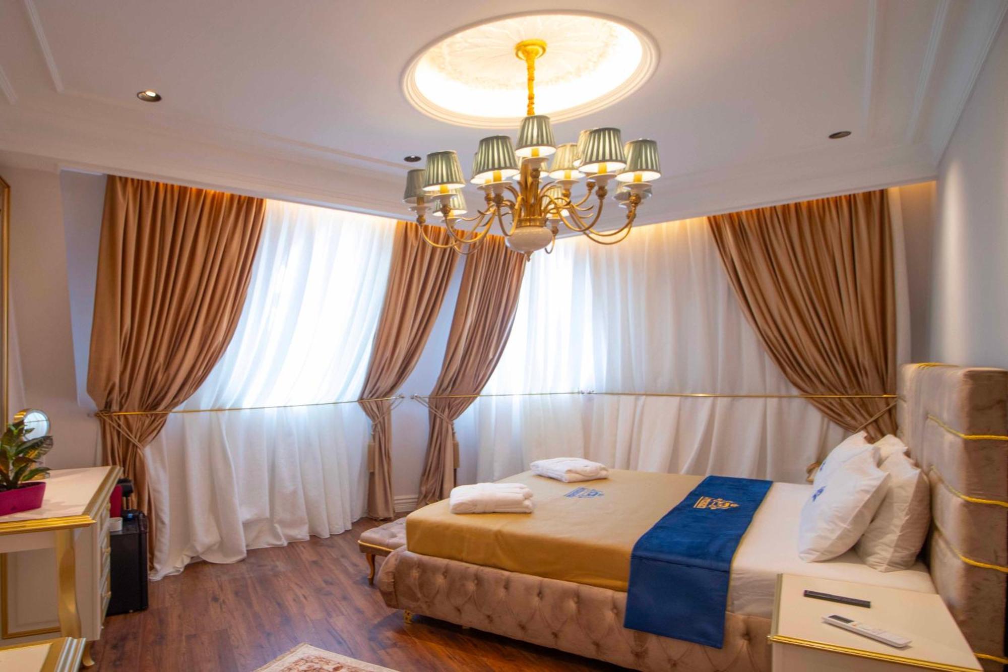Hotel Ambasada Qta Patza-Kuqani Exteriér fotografie