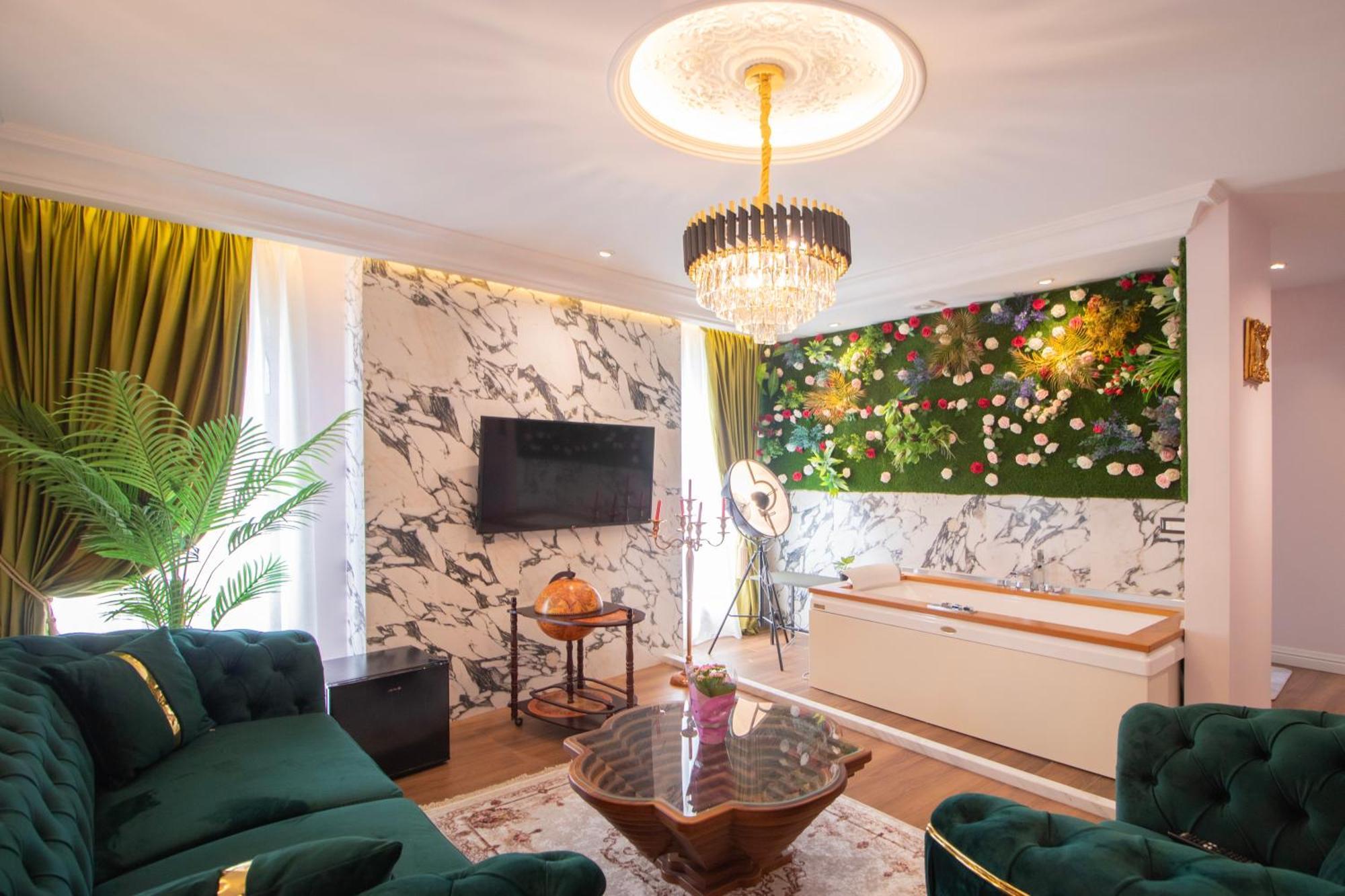 Hotel Ambasada Qta Patza-Kuqani Exteriér fotografie