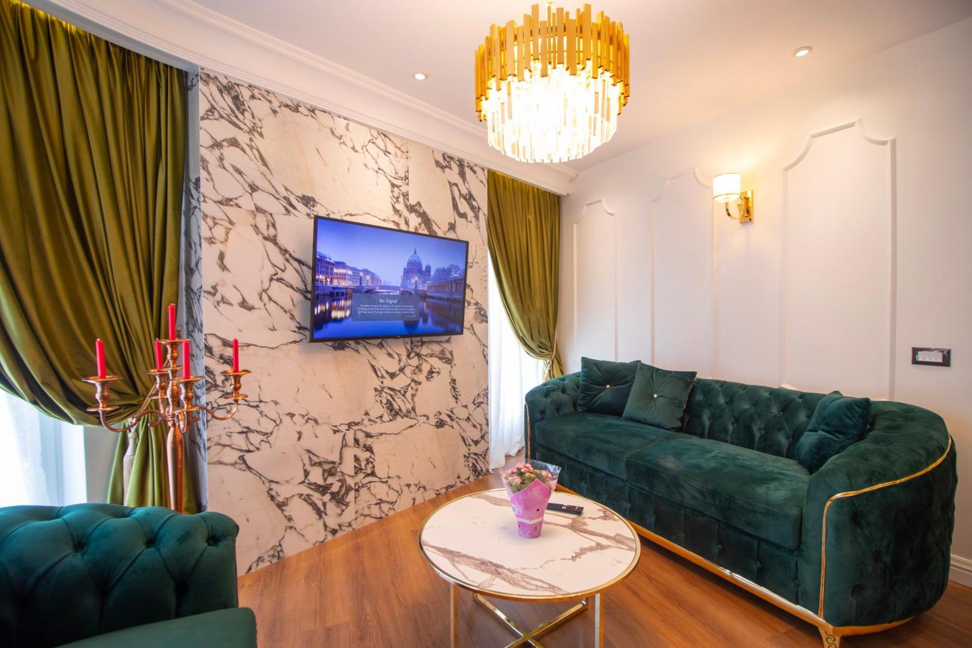 Hotel Ambasada Qta Patza-Kuqani Exteriér fotografie