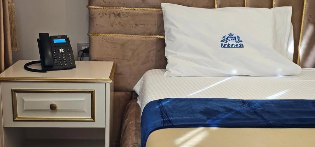 Hotel Ambasada Qta Patza-Kuqani Exteriér fotografie